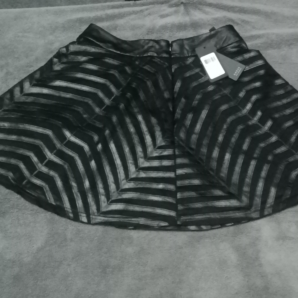 WOMEN'S SKATER SKIRT